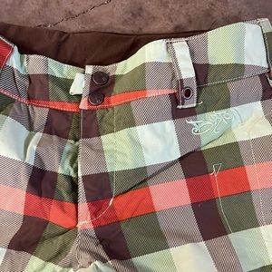 Women’s Burton snowboard pants and gloves